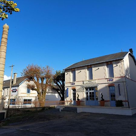 Au Grain D'Orge Villa Echire Exteriör bild