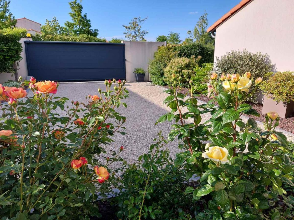Au Grain D'Orge Villa Echire Exteriör bild