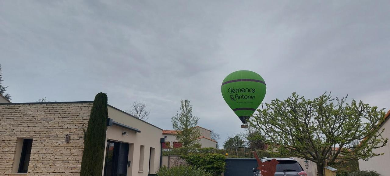 Au Grain D'Orge Villa Echire Exteriör bild